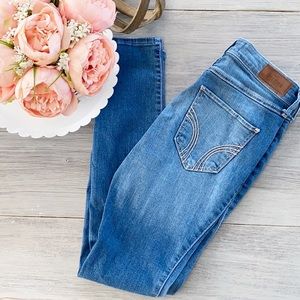 🌟Hollister High Rise Super Skinny Jeans